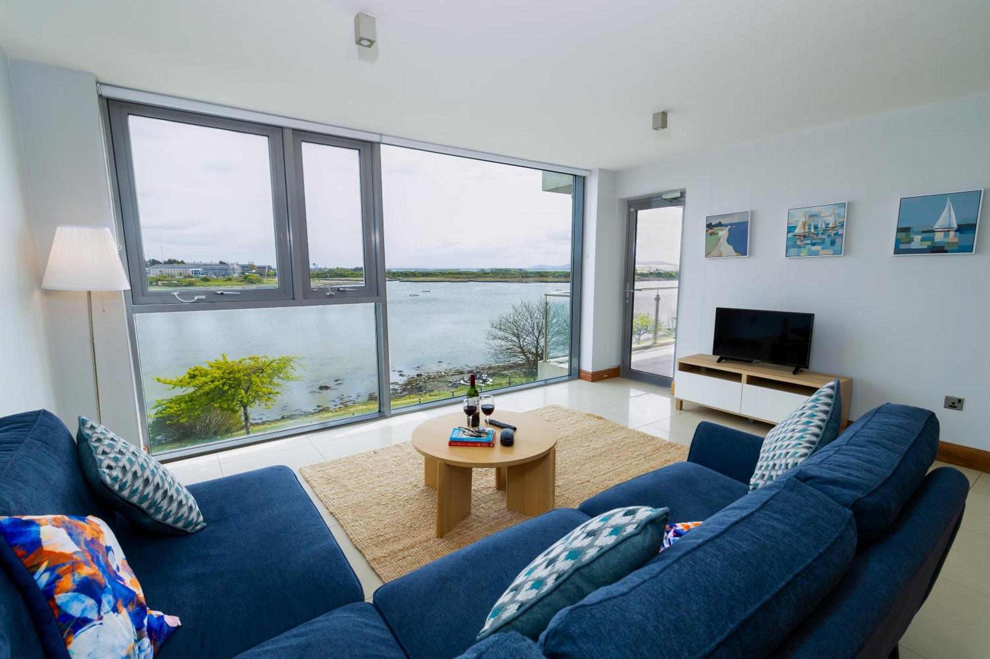 Tur An Tsaile - Galway Lakeside Apartments Buitenkant foto