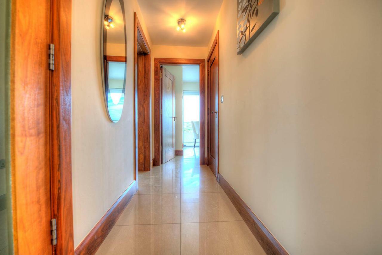 Tur An Tsaile - Galway Lakeside Apartments Buitenkant foto