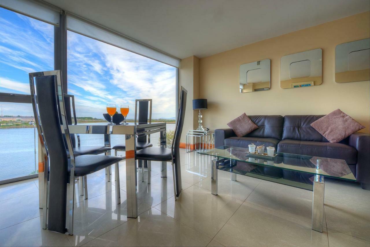 Tur An Tsaile - Galway Lakeside Apartments Buitenkant foto